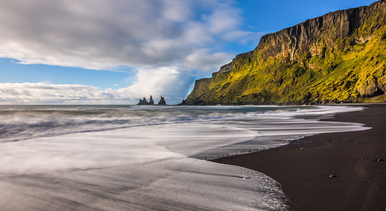Black Beach Lukas Moesch